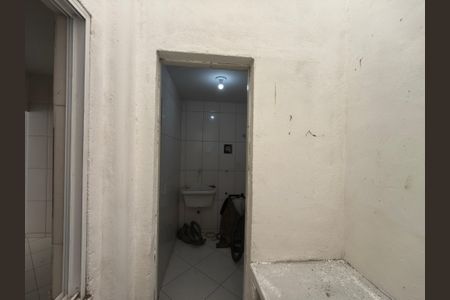 Casa à venda com 64m², 2 quartos e 1 vagaÁrea de Serviço