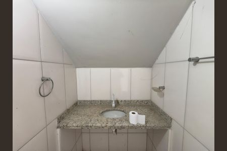 Casa à venda com 64m², 2 quartos e 1 vagaBanheiro Social