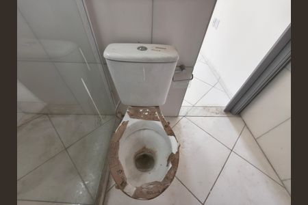 Casa à venda com 64m², 2 quartos e 1 vagaBanheiro Suite 2