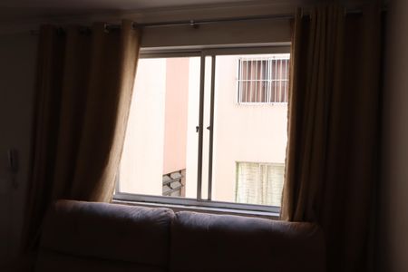 Sala de apartamento à venda com 2 quartos, 49m² em Vila Antonieta, São Paulo