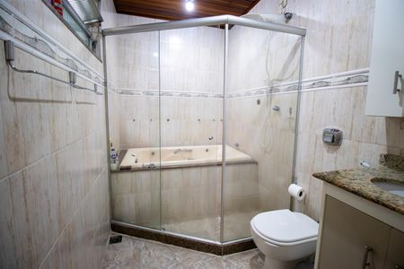 Casa de condomínio à venda com 113m², 2 quartos e 1 vagaBanheiro da Suíte