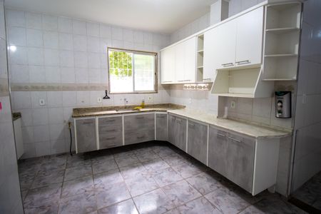 Casa de condomínio à venda com 113m², 2 quartos e 1 vagaCozinha