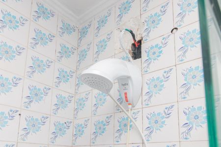 Banheiro de apartamento para alugar com 1 quarto, 50m² em Cidade Baixa, Porto Alegre