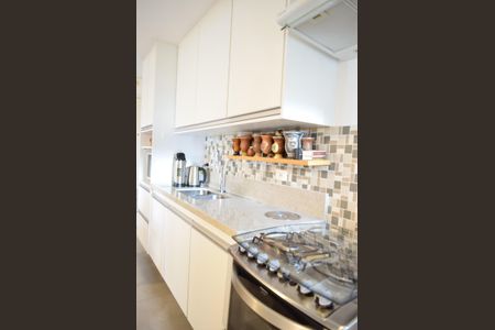 Apartamento à venda com 93m², 3 quartos e 2 vagasCozinha