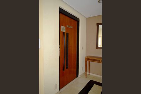 Apartamento à venda com 93m², 3 quartos e 2 vagasHall de entrada