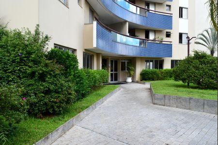 Apartamento à venda com 93m², 3 quartos e 2 vagasEntrada edifício