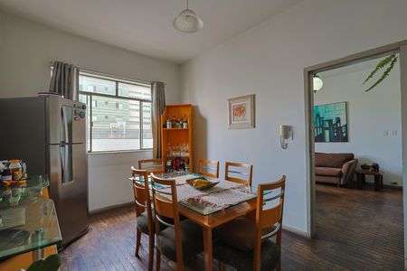 Apartamento à venda com 120m², 4 quartos e 1 vaga