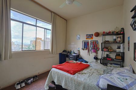 Apartamento à venda com 120m², 4 quartos e 1 vaga