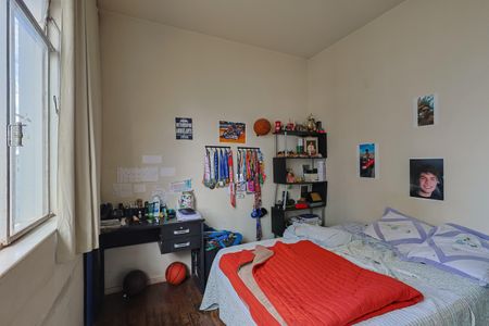 Apartamento à venda com 120m², 4 quartos e 1 vaga