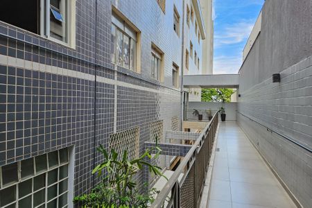 Apartamento à venda com 120m², 4 quartos e 1 vaga