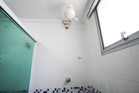 Banheiro de apartamento à venda com 1 quarto, 50m² em Vila Nova Conceição, São Paulo