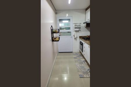 Apartamento à venda com 91m², 3 quartos e 2 vagas Apartamento à venda com 91m², 3 quartos e 2 vagasCozinha