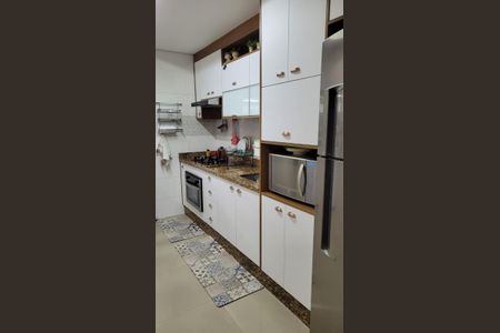 Apartamento à venda com 91m², 3 quartos e 2 vagas Apartamento à venda com 91m², 3 quartos e 2 vagasCozinha