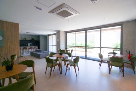 Studio para alugar com 21m², 1 quarto e sem vaga Studio para alugar com 21m², 1 quarto e sem vagaÁrea comum - Salão de festas