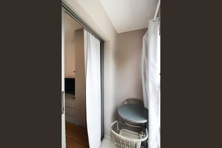 Studio para alugar com 21m², 1 quarto e sem vaga Studio para alugar com 21m², 1 quarto e sem vagaVaranda