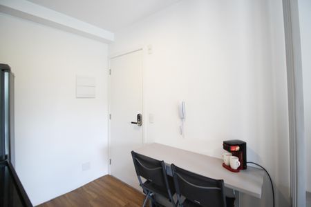 Studio para alugar com 21m², 1 quarto e sem vaga Studio para alugar com 21m², 1 quarto e sem vagaCozinha