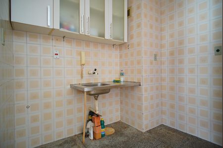 Cozinha de kitnet/studio para alugar com 1 quarto, 30m² em Jardim Dona Leopoldina, Porto Alegre