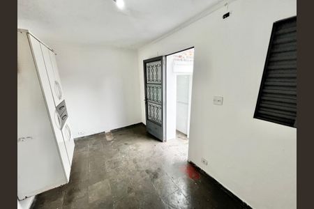 Casa para alugar com 200m², 3 quartos e 1 vaga Casa para alugar com 200m², 3 quartos e 1 vagaQuarto de Serviço