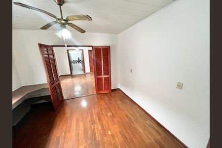 Casa para alugar com 200m², 3 quartos e 1 vaga Casa para alugar com 200m², 3 quartos e 1 vagaQuarto 2