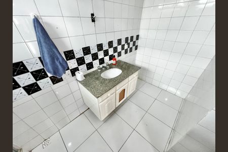 Casa para alugar com 200m², 3 quartos e 1 vaga Casa para alugar com 200m², 3 quartos e 1 vagaBanheiro da Suíte 3