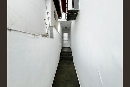 Casa para alugar com 200m², 3 quartos e 1 vaga Casa para alugar com 200m², 3 quartos e 1 vagaEntrada