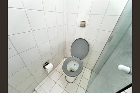 Casa para alugar com 200m², 3 quartos e 1 vaga Casa para alugar com 200m², 3 quartos e 1 vagaBanheiro da Suíte 3