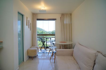 Apartamento para alugar com 65m², 1 quarto e 1 vaga Apartamento para alugar com 65m², 1 quarto e 1 vagaSala