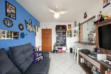 Sala de apartamento para alugar com 2 quartos, 63m² em Guilhermina, Praia Grande