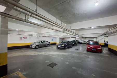 Apartamento para alugar com 63m², 2 quartos e 1 vaga Apartamento para alugar com 63m², 2 quartos e 1 vagaGaragem