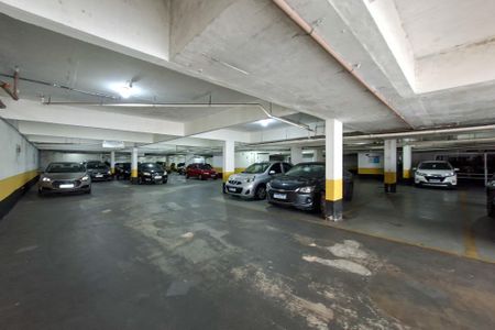 Apartamento para alugar com 63m², 2 quartos e 1 vaga Apartamento para alugar com 63m², 2 quartos e 1 vagaGaragem