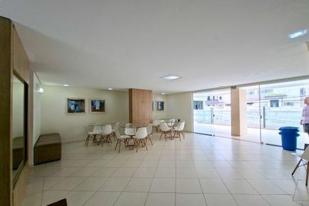Apartamento para alugar com 63m², 2 quartos e 1 vaga Apartamento para alugar com 63m², 2 quartos e 1 vagaÁrea comum - Salão de festas