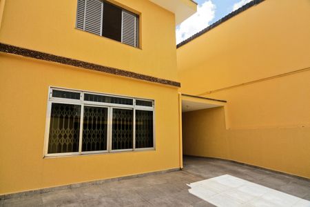 Casa à venda com 202m², 3 quartos e 4 vagasÁrea externa