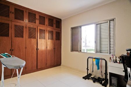 Casa à venda com 202m², 3 quartos e 4 vagasQuarto 1