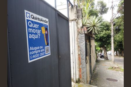 Apartamento para alugar com 64m², 2 quartos e 1 vagaPlaquinha