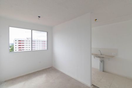 Sala e Cozinha de apartamento para alugar com 2 quartos, 42m² em Jardim Helian, São Paulo