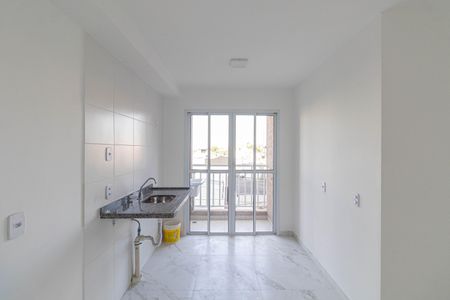 Apartamento para alugar com 37m², 2 quartos e sem vaga Apartamento para alugar com 37m², 2 quartos e sem vagaSala e Cozinha