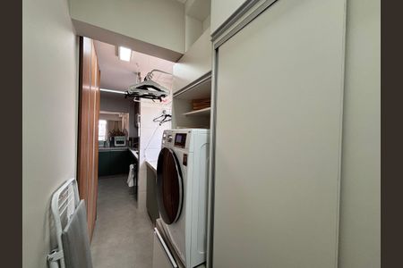 Apartamento para alugar com 70m², 2 quartos e 1 vagaÁrea de Serviço