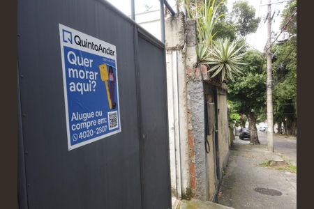 Apartamento para alugar com 64m², 2 quartos e 1 vagaPlaquinha