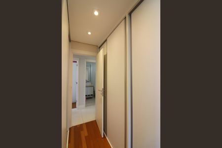 Apartamento à venda com 106m², 3 quartos e 2 vagasQuarto 1 - Suíte Closet