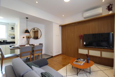 Sala de apartamento para alugar com 2 quartos, 70m² em Itaim Bibi, São Paulo