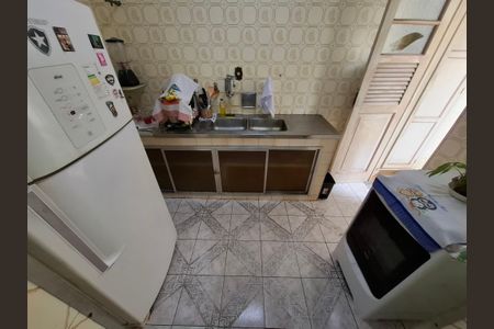 Apartamento para alugar com 193m², 4 quartos e sem vagaCozinha 