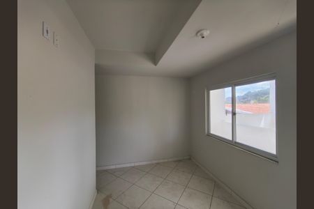 Casa para alugar com 2 quartos, 64m² em Tanque, Rio de Janeiro