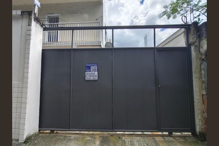 Casa para alugar com 64m², 2 quartos e 1 vagaFachada