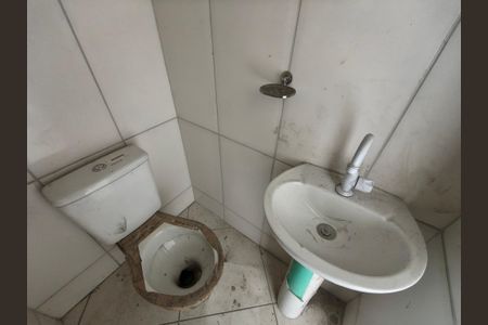 Casa para alugar com 64m², 2 quartos e 1 vagaBanheiro Social