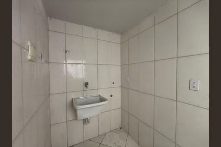 Casa para alugar com 64m², 2 quartos e 1 vagaÁrea de Serviço