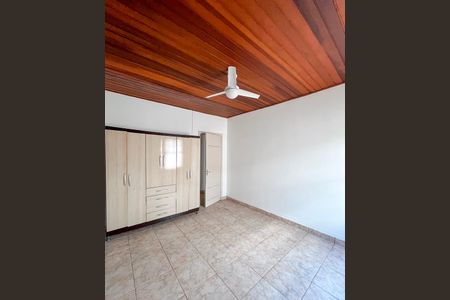 Casa à venda com 320m², 4 quartos e 4 vagasQuarto 2