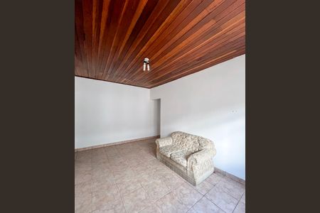 Sala de casa à venda com 4 quartos, 180m² em Vila Gumercindo, São Paulo