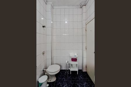 Apartamento à venda com 65m², 2 quartos e sem vagaBanheiro