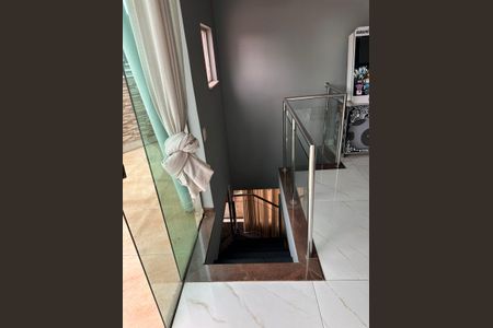 Apartamento para alugar com 200m², 3 quartos e 2 vagas Apartamento para alugar com 200m², 3 quartos e 2 vagasSala de jantar