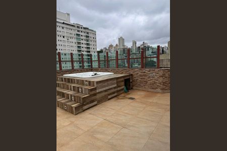 Apartamento para alugar com 200m², 3 quartos e 2 vagas Apartamento para alugar com 200m², 3 quartos e 2 vagasÁrea externa